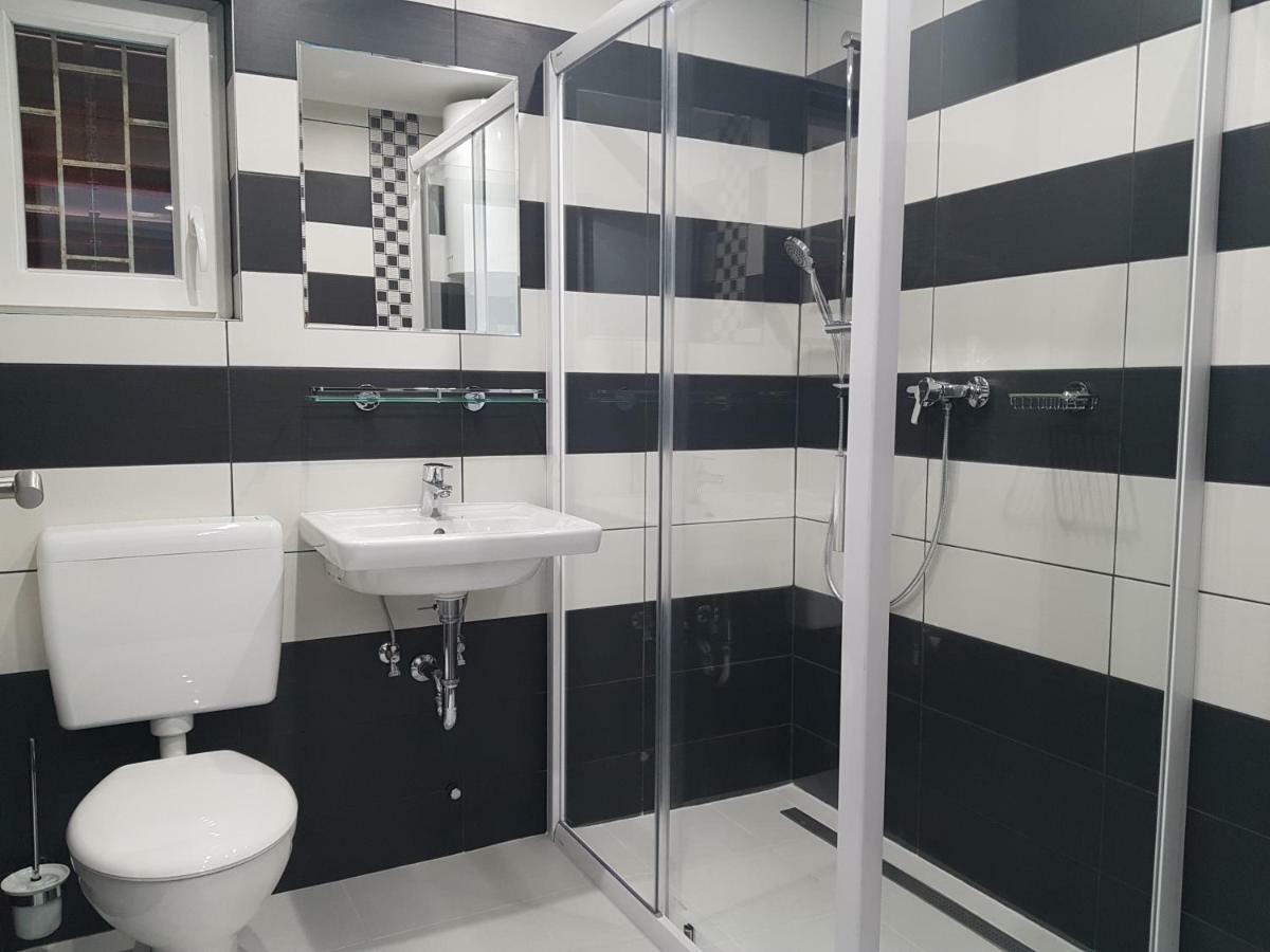 Picurka Apartman Шиофок Экстерьер фото